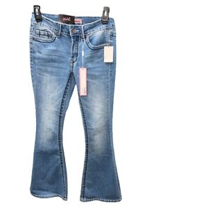 NWT True Luck Denim Jeans Women's 3/4 Midrise Med Wash Flare Stretch